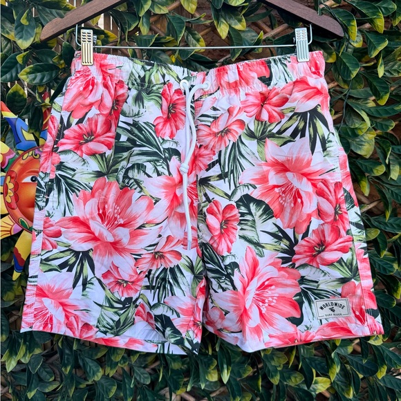▪️4/$25- Worldwide Surf Rider Tropical Swim Shorts - Picture 1 of 3